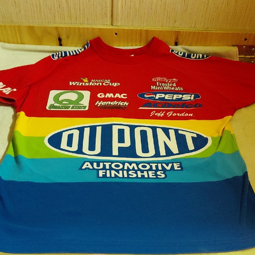 Jeff Gordon Dupont #24 Vintage "Rainbow Warriors" Tee-Adult Medium